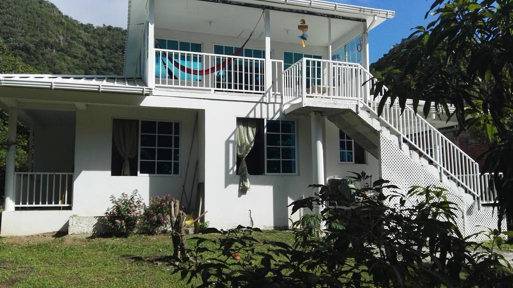 Posada Mango Tree South West Bay Exteriér fotografie